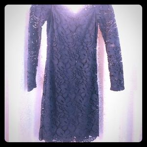 Off-the-shoulder dress💙